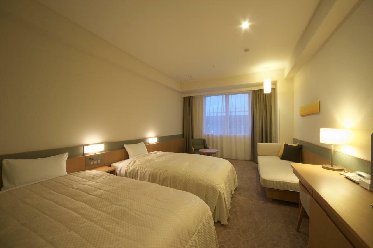 Urayasu Spa&Hotel Eurasia Maihama מראה חיצוני תמונה