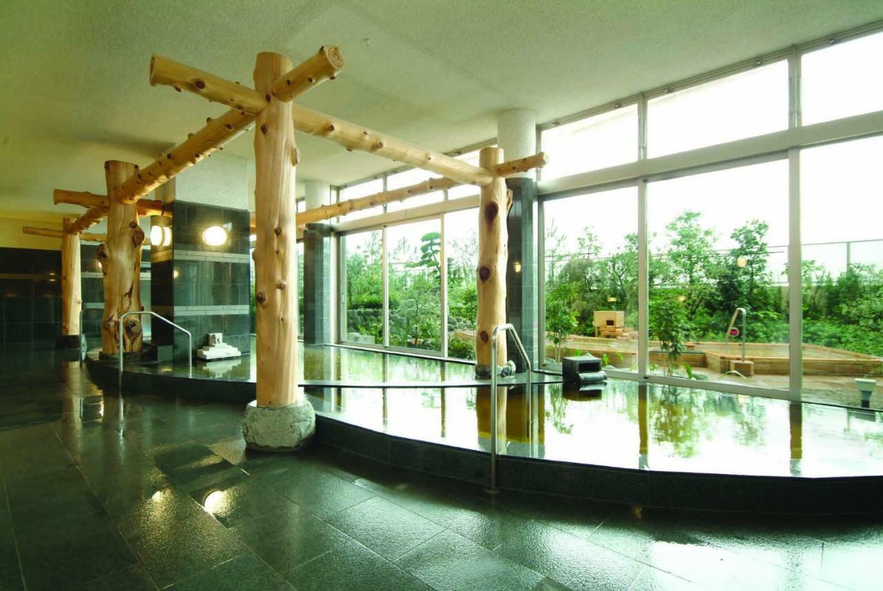 Urayasu Spa&Hotel Eurasia Maihama מראה חיצוני תמונה