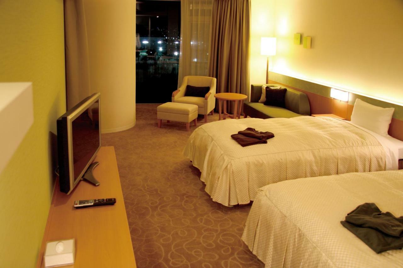 Urayasu Spa&Hotel Eurasia Maihama מראה חיצוני תמונה