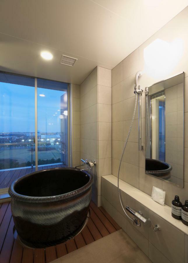 Urayasu Spa&Hotel Eurasia Maihama מראה חיצוני תמונה