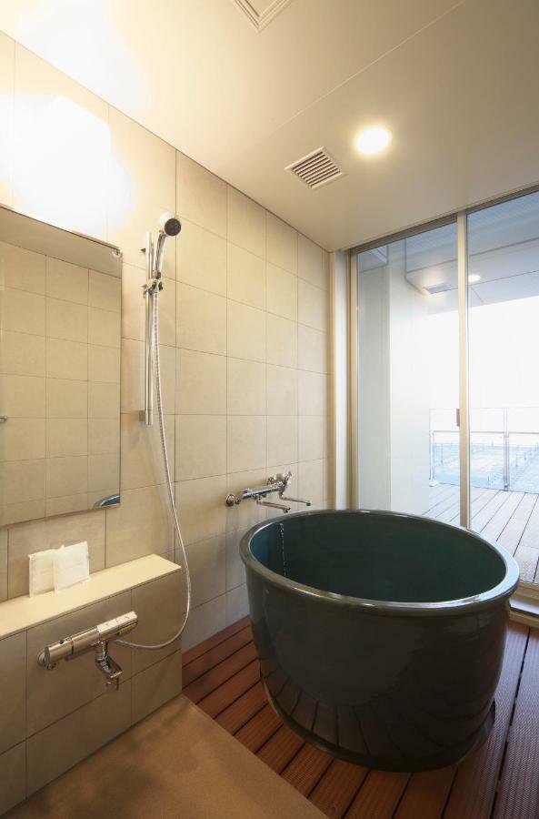 Urayasu Spa&Hotel Eurasia Maihama מראה חיצוני תמונה