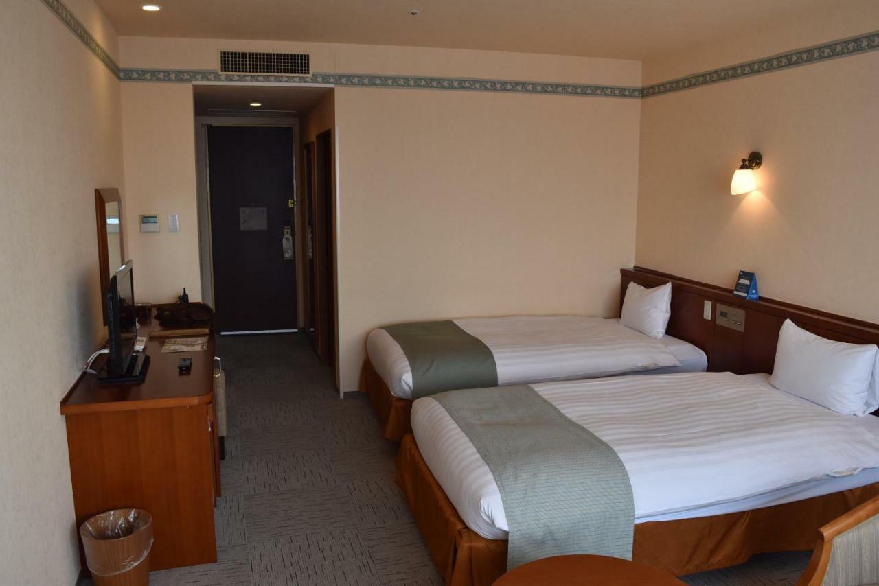Urayasu Spa&Hotel Eurasia Maihama מראה חיצוני תמונה