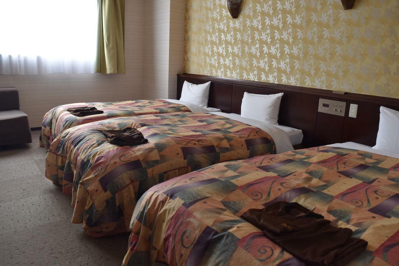 Urayasu Spa&Hotel Eurasia Maihama מראה חיצוני תמונה