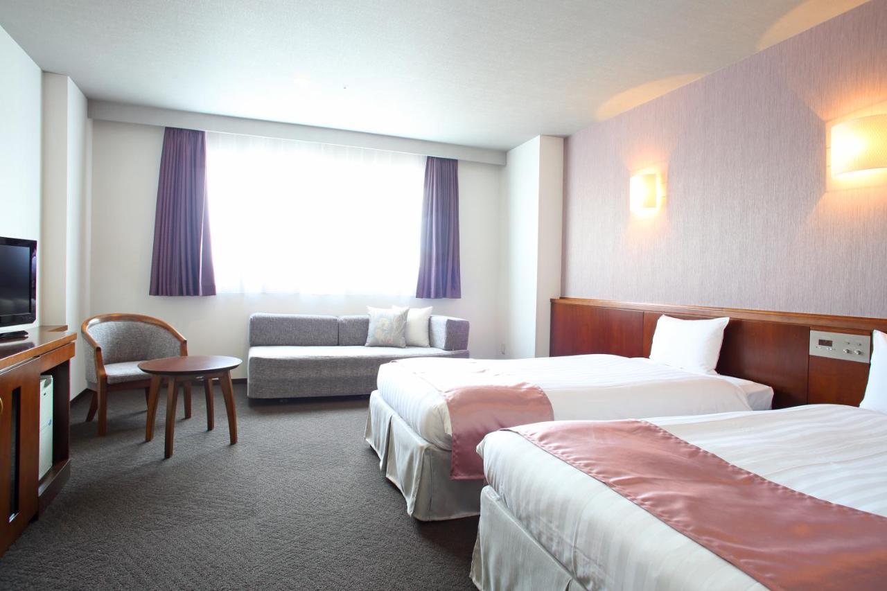 Urayasu Spa&Hotel Eurasia Maihama מראה חיצוני תמונה