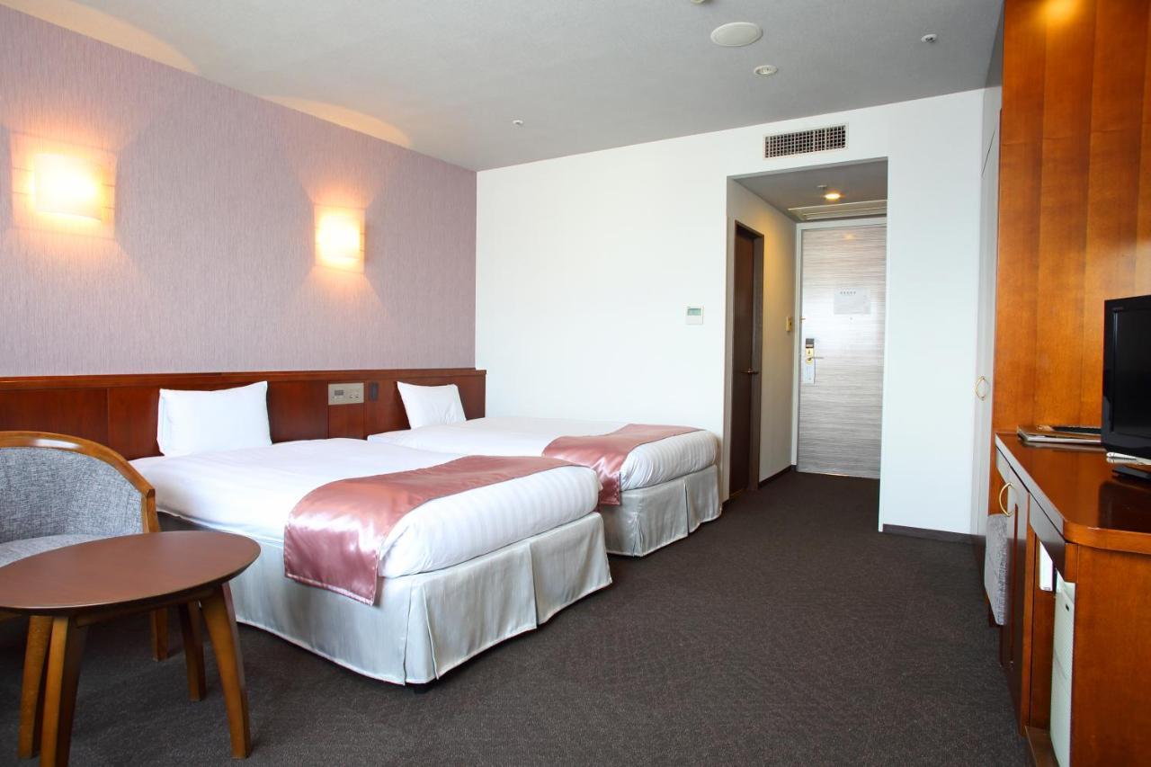 Urayasu Spa&Hotel Eurasia Maihama מראה חיצוני תמונה